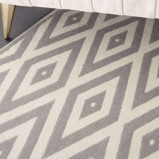 Nourison Home - Grafix White/Grey Area Rug GRF18