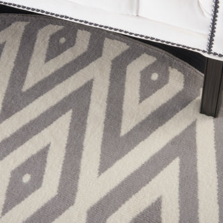 Nourison Home - Grafix White/Grey Area Rug GRF18