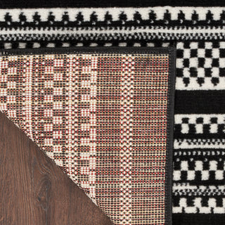 Nourison Home - Grafix Black/White Area Rug GRF41
