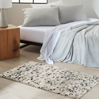Calvin Klein Billows - Ivory/Black Area Rug BIL01