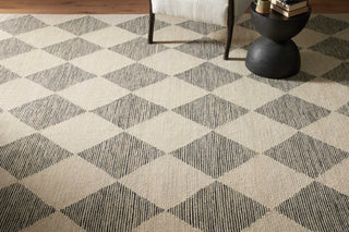 The Rug Corner Chris Loves Julia x Loloi Francis Beige / Charcoal  