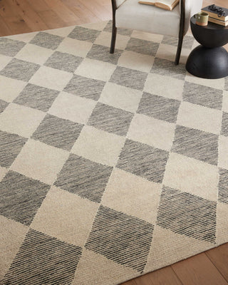 The Rug Corner Chris Loves Julia x Loloi Francis Beige / Charcoal  