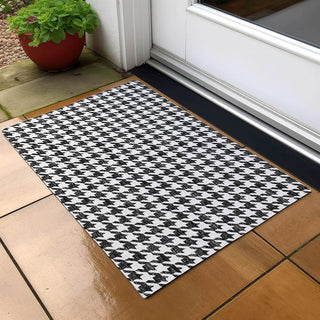 lifestyle The Rug Corner Dalyn Hinton HN1 Black  Hinton HN1 Black