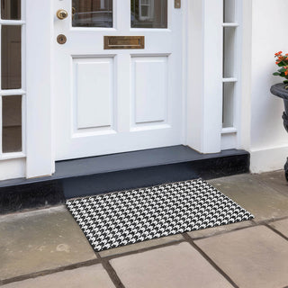 lifestyle The Rug Corner Dalyn Hinton HN1 Black  Hinton HN1 Black