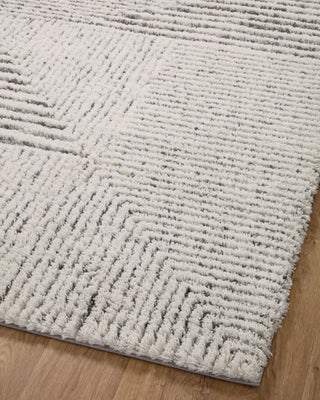 The Rug Corner Loloi Levitt Shag Ivory / Grey  