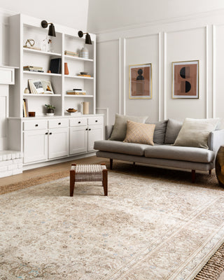 The Rug Corner Loloi II Loren Sand / Taupe  
