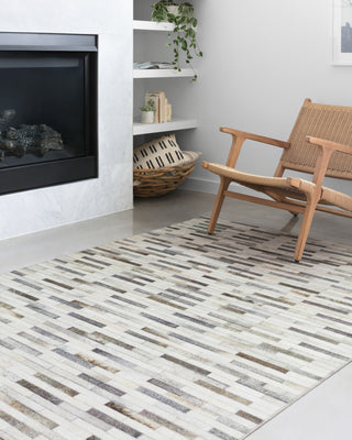 The Rug Corner Loloi II Maddox Ivory / Grey  
