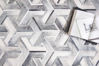 The Rug Corner Loloi II Maddox Silver / Ivory  