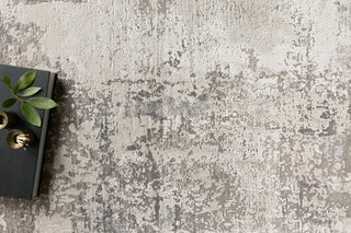 The Rug Corner Loloi Sienne Ivory / Sand  