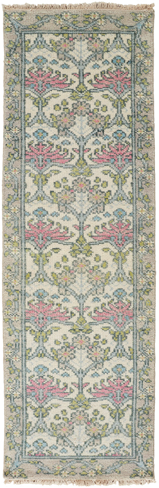 Beall Traditional Floral & Botanical - Ivory/Pink/Green