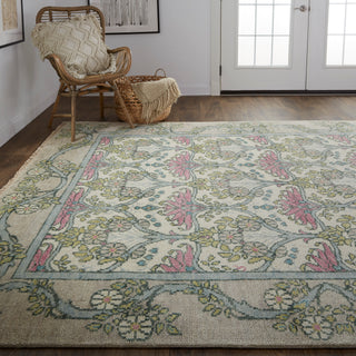 Beall Traditional Floral & Botanical - Ivory/Pink/Green