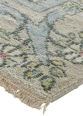 Beall Traditional Floral & Botanical - Ivory/Pink/Green