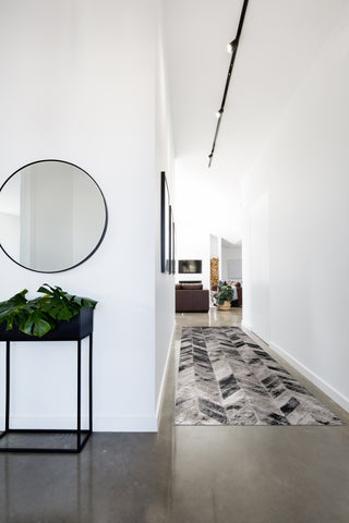 Micah Modern Chevron - Black/Gray/Silver