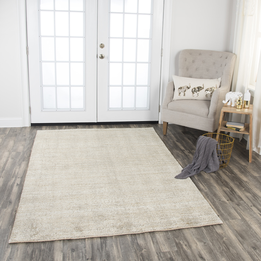 Rizzy Home Grand Haven GH720A Beige Room Scene